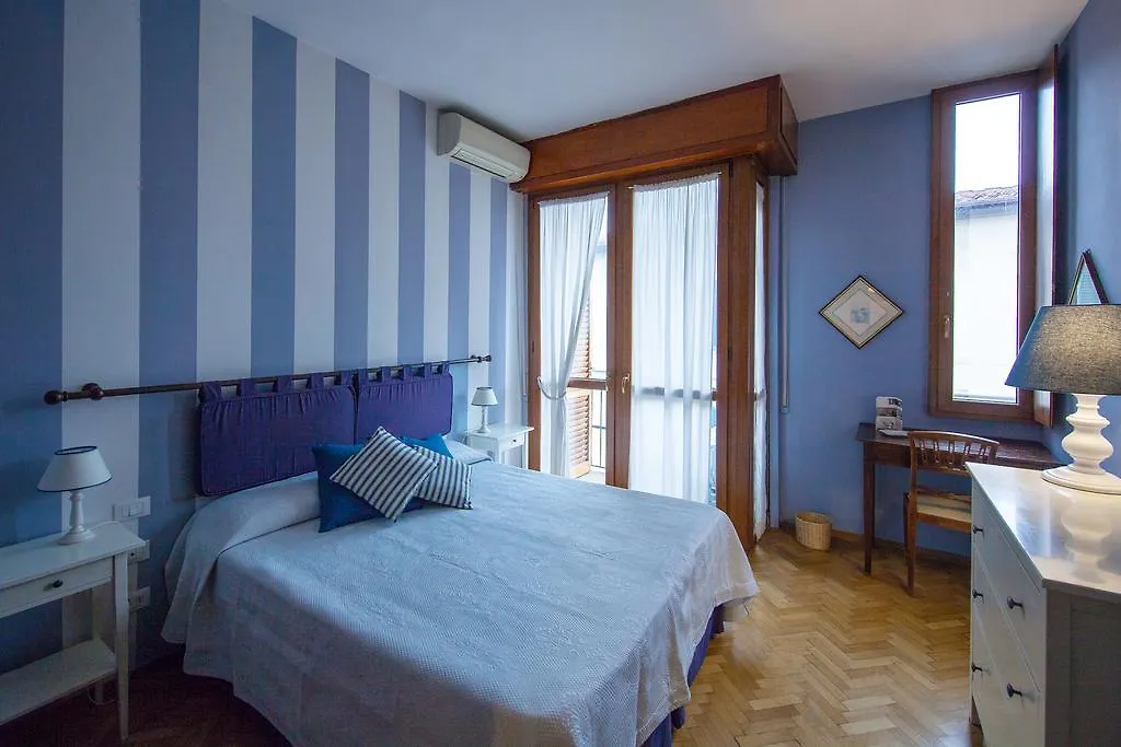 Hotel A Teatro Florencia
