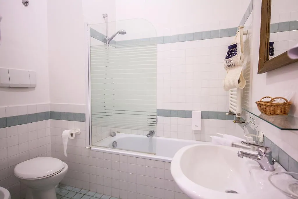 A Teatro Hotel Florence Guest house